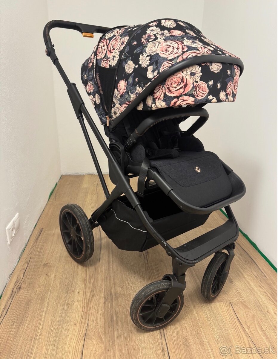 Kočiar CAVOE AXO STYLE s príslušenstvom