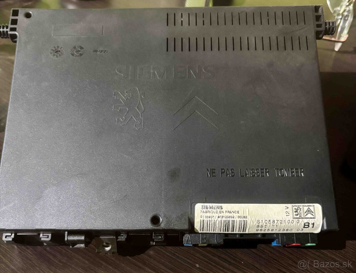 Citroen - Peugeot , BSI č.9625812380 + budiky( prístroje )