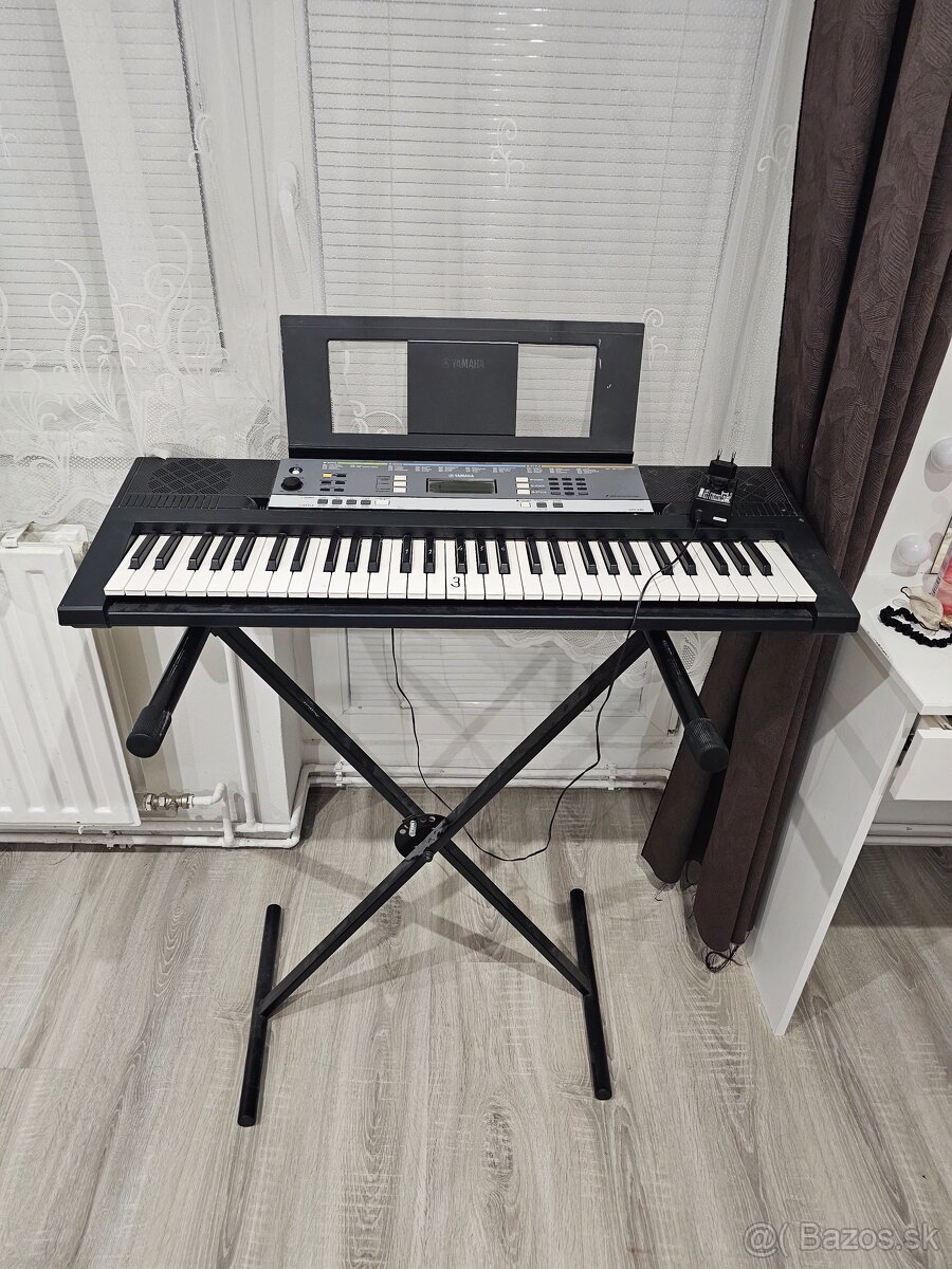Keyboard Yamaha