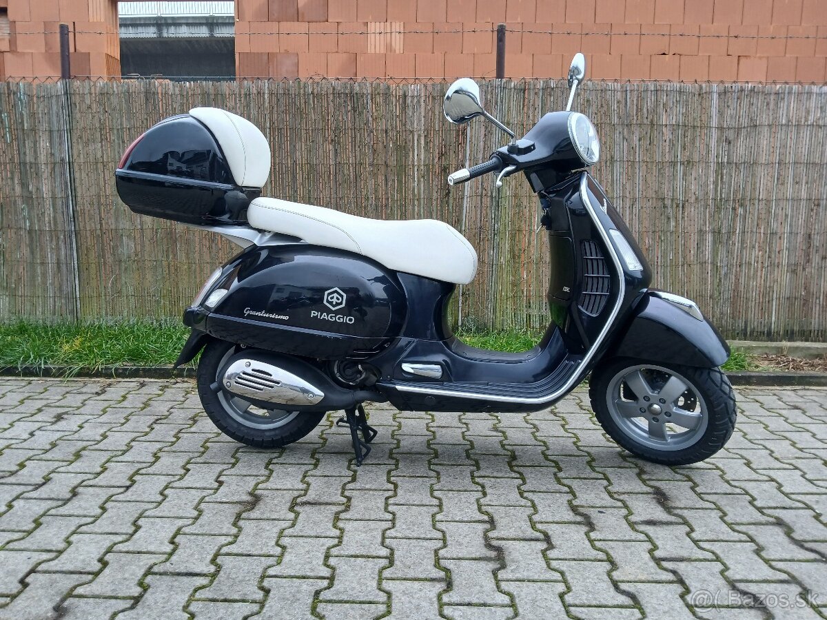 Piaggio Vespa 125 GT