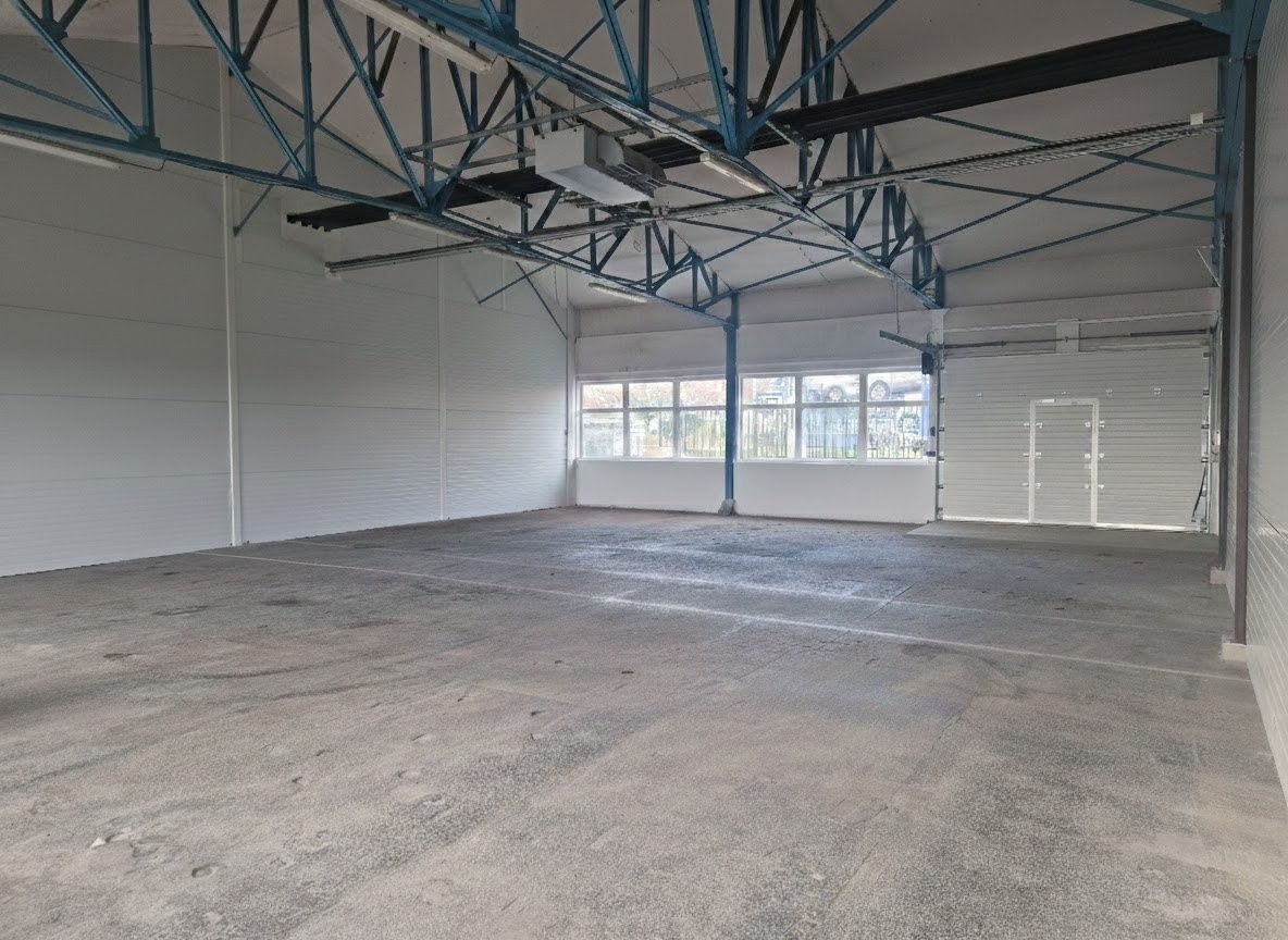 Prenájom skladových priestorov, 192m2, Modra