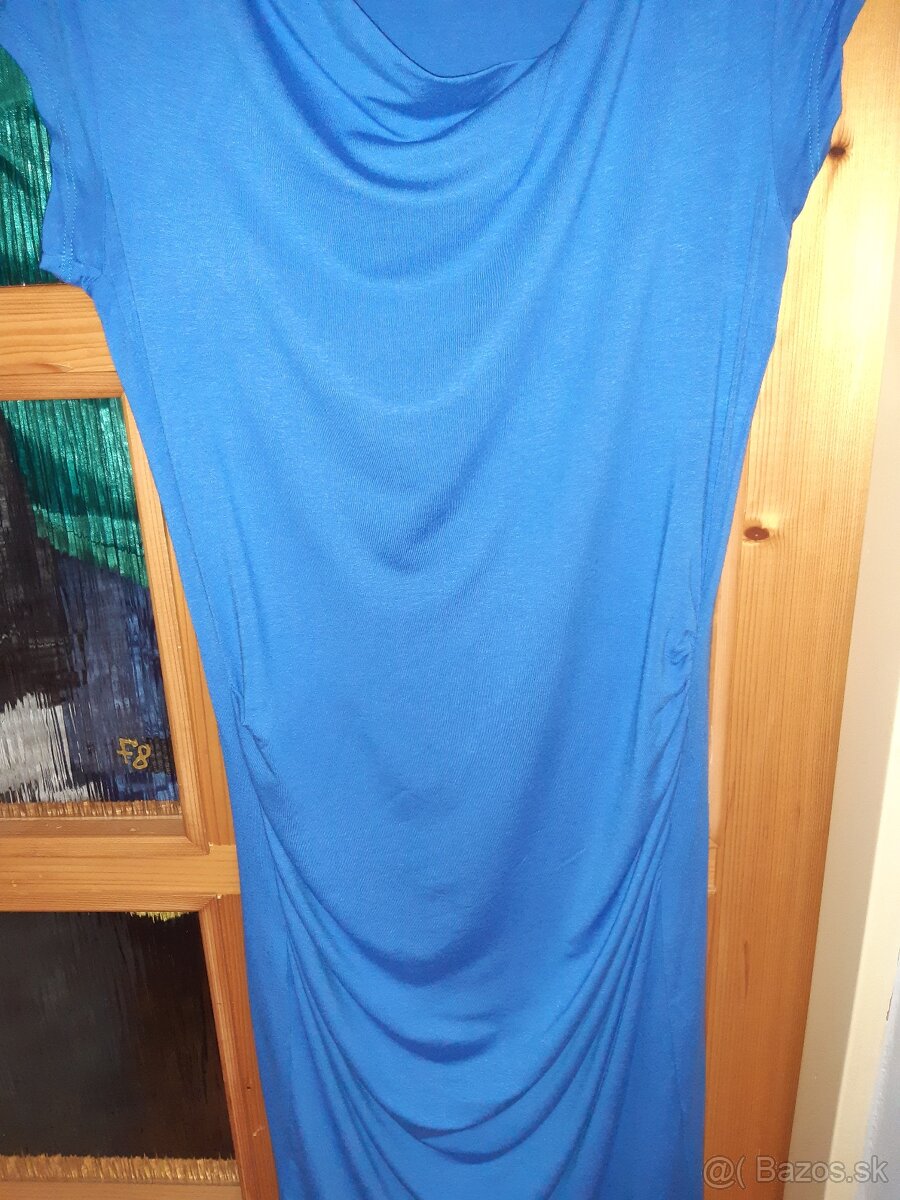 Modré šaty