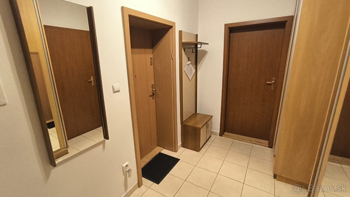 veľký 3-izb. byt na prenájom - Martin - Podstráne