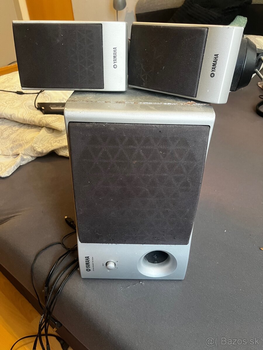 SPEAKER yamaha tyros 4