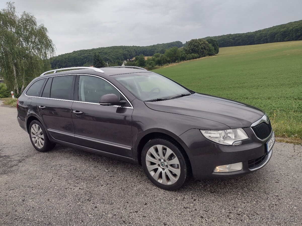 ŠKODA SUPERB 2.0 TD CR 4X4 DSG Naj.254000 Km Rok Výroby 2012