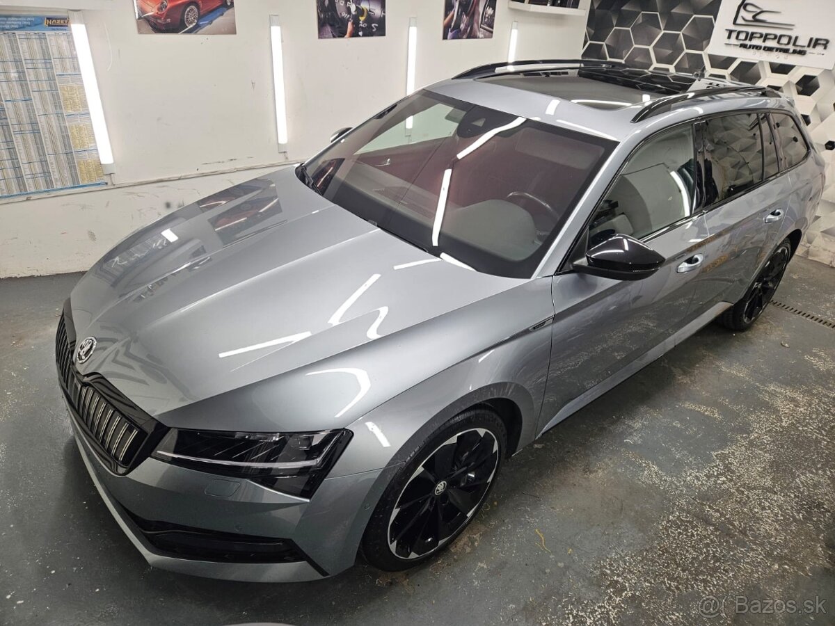 Škoda Superb IV Combi Sportline–360 kamera,panoráma,webasto