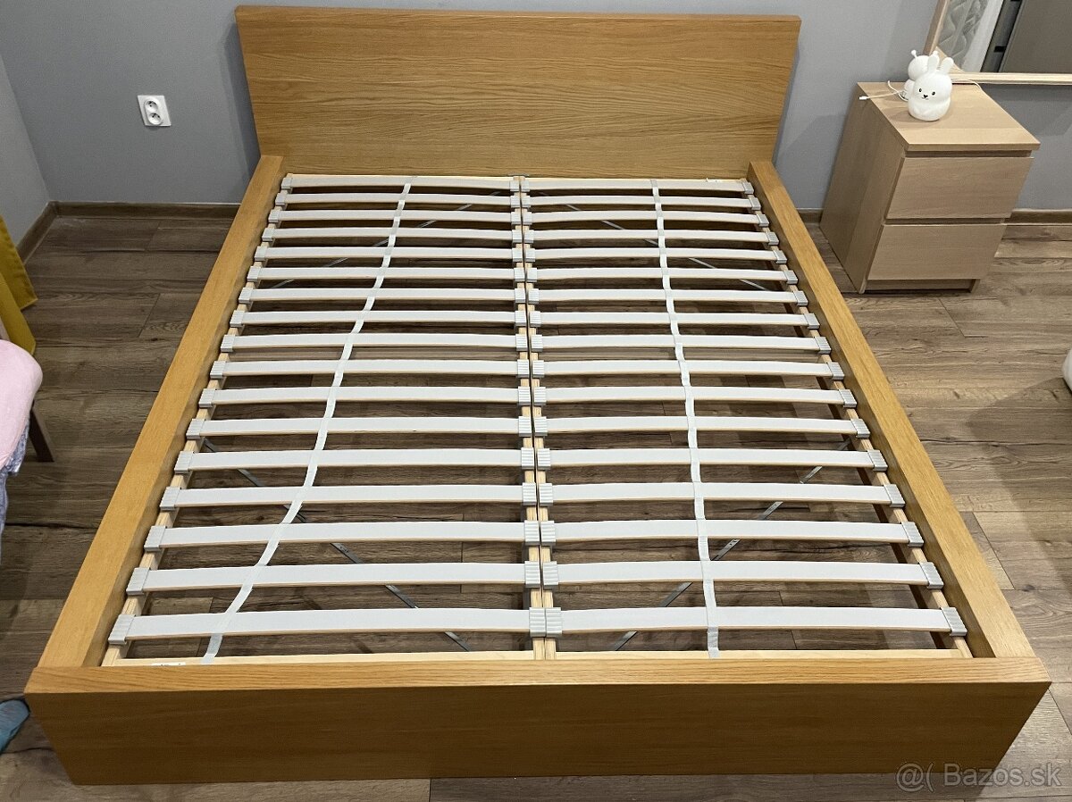 REZERVOVANE Posteľ MALM IKEA 160x200, rám + rošty