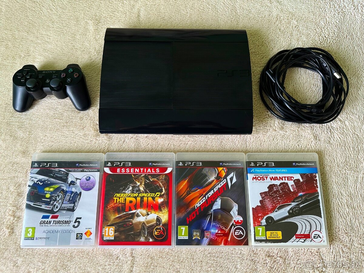 PlayStation 3 Super Slim 500GB + hry + príslušenstvo