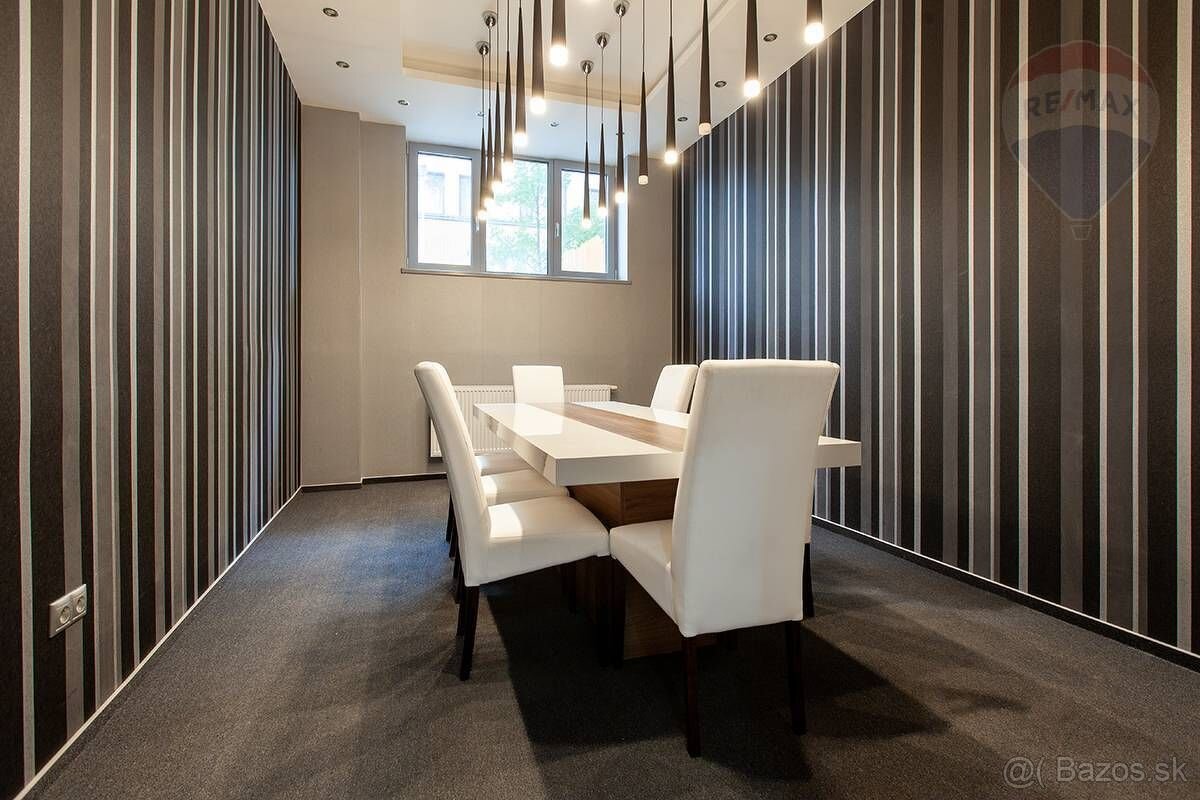 NA  PREDAJ: Reprezentatívny komerčný priestor pod hlavnou st