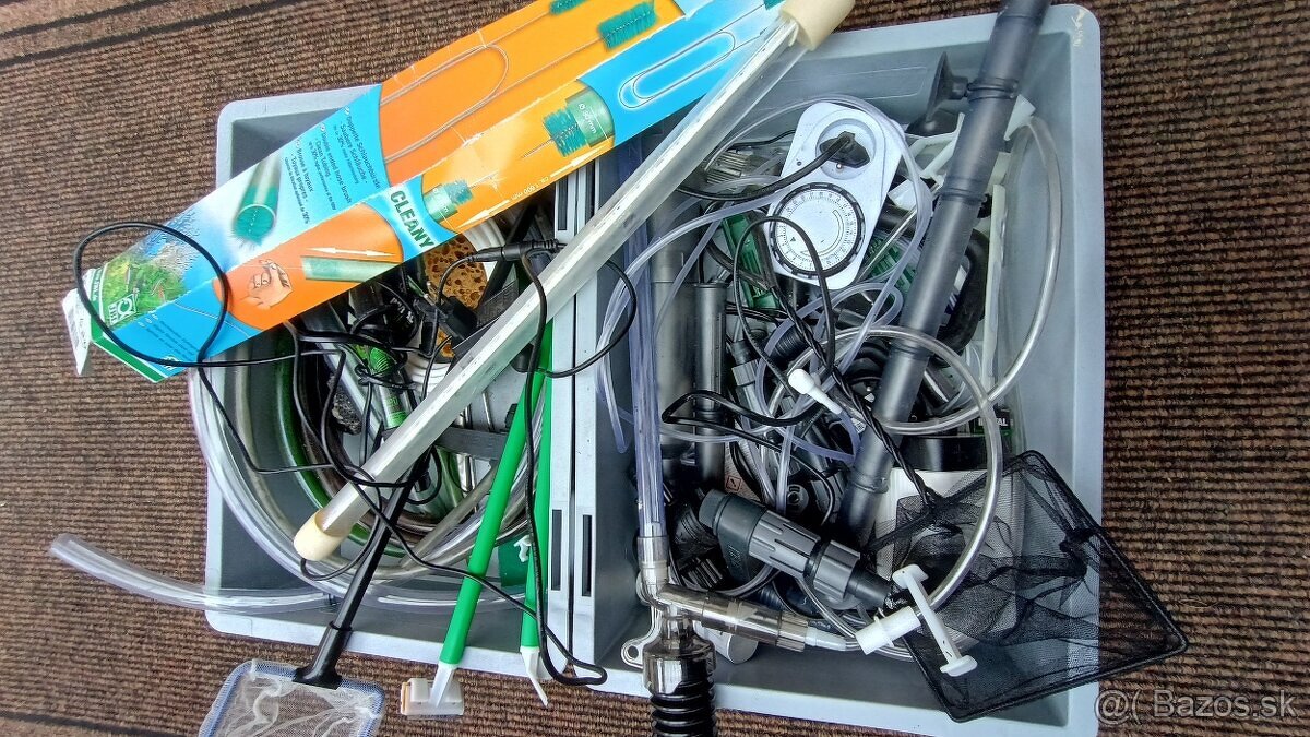 AKVARIUM 60X30X30 cm