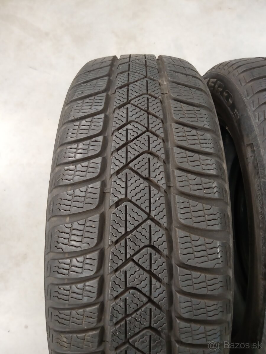 Predam 4ks zimne 205/60 R17 93H PIRELLI WINTER SOTTOZERO 3