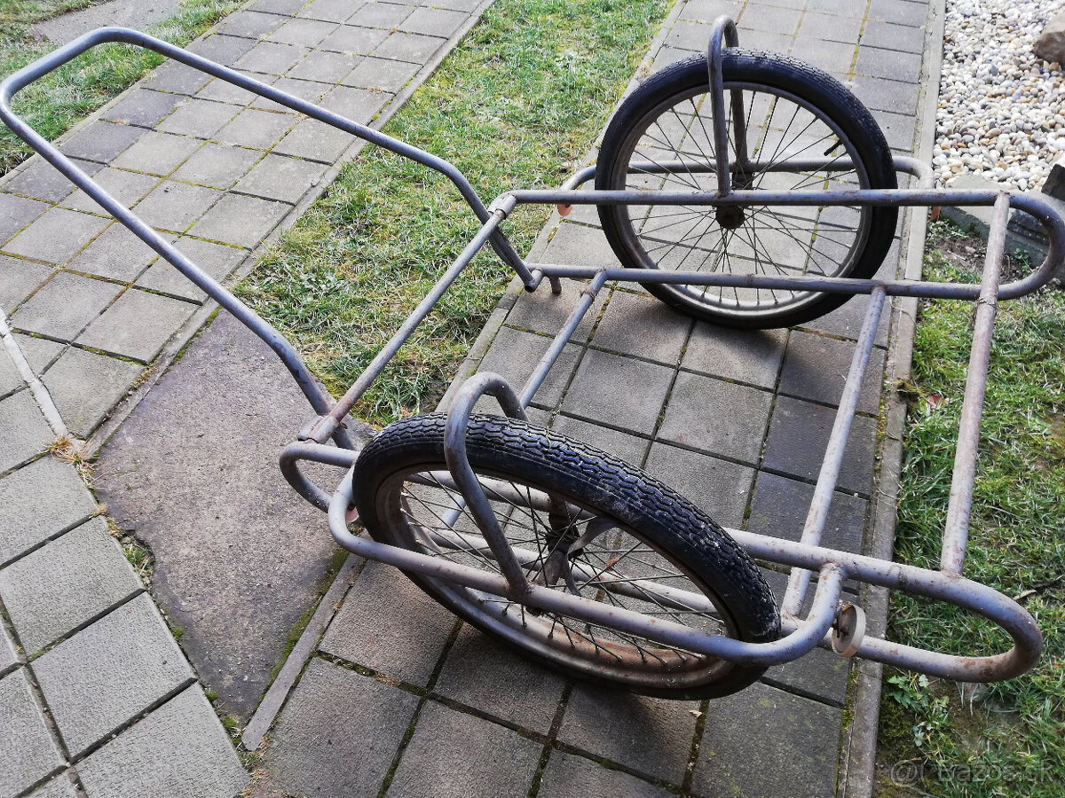 Predám staré ručné káry (2 ks)