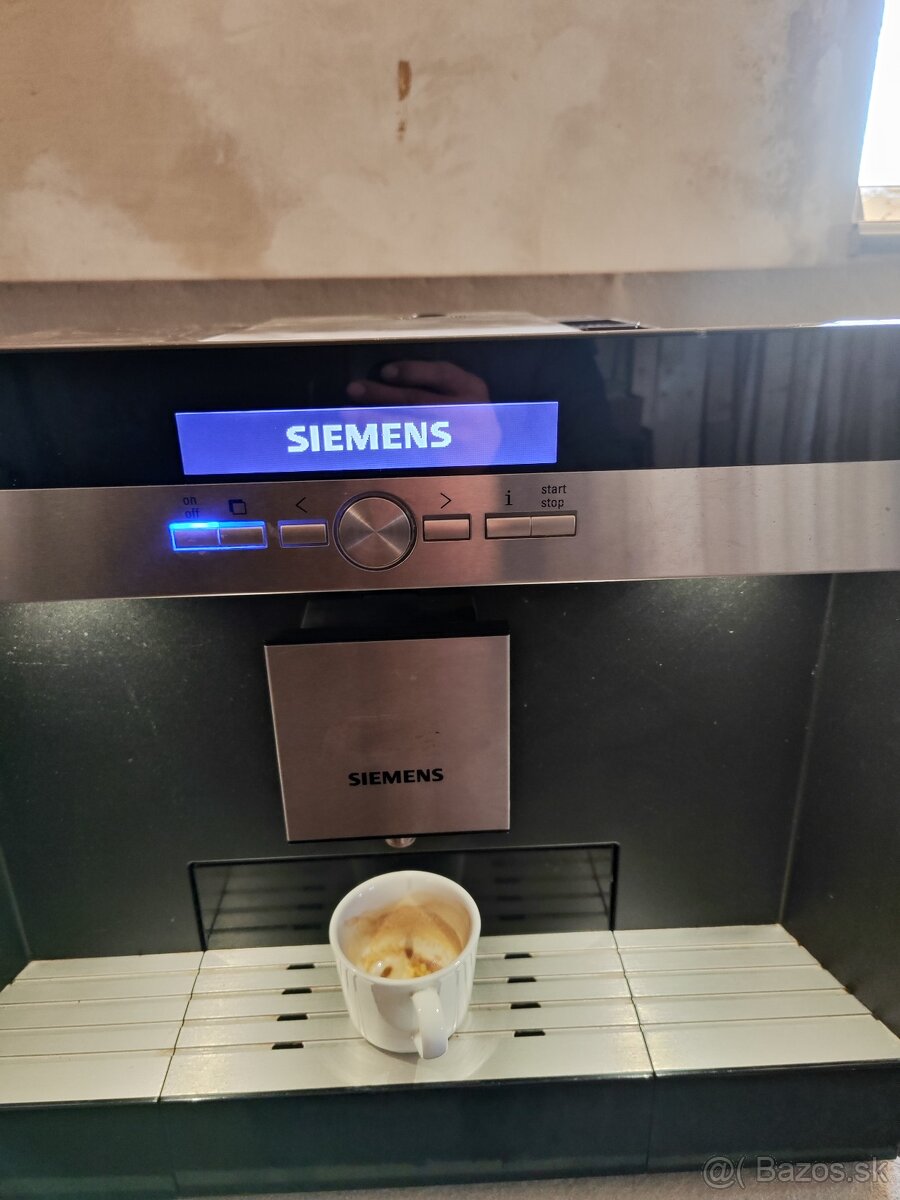 Vstavaný kávovar Siemens