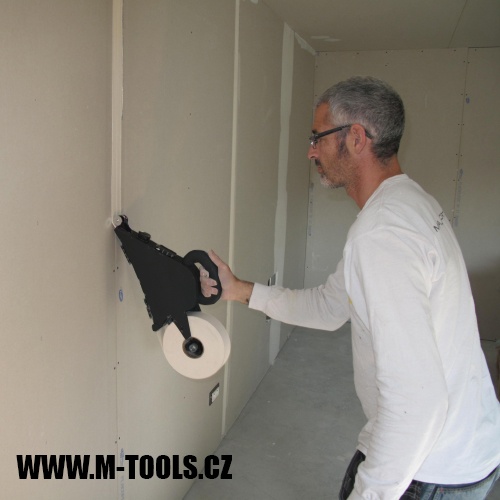 Aplikátor Delko Tools - náradie pre sadrokartón - tmelenie