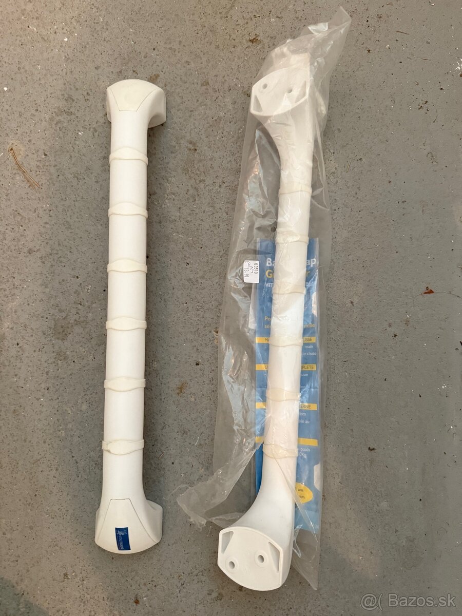 Protišmykové madlo na stenu do kupelne 45cm