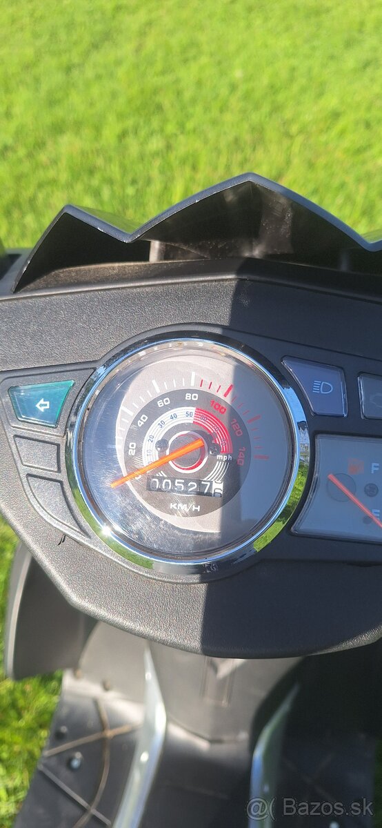 MAXON MATADOR 125 - červeno- čierny
