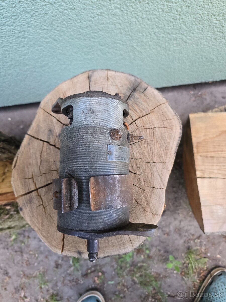 Dynamo 6 V.
