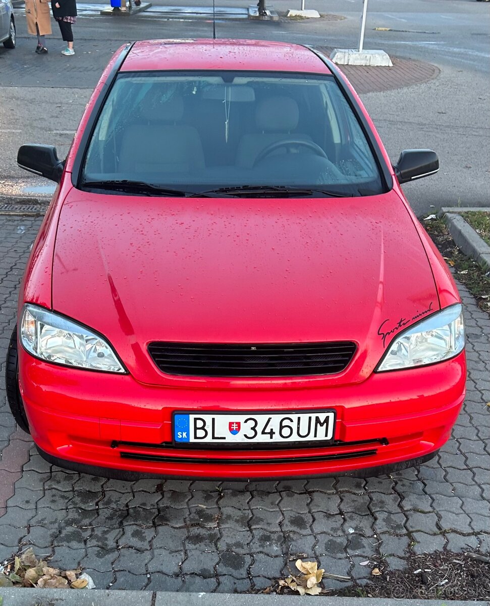 Predam Opel astra 1.4 benzin