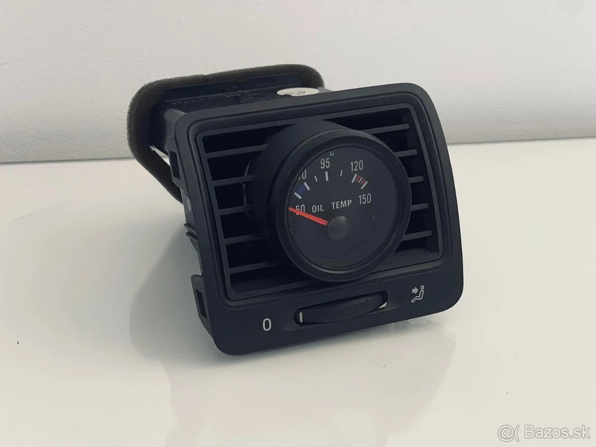 Volkswagen Golf 5 - Držiak budíka