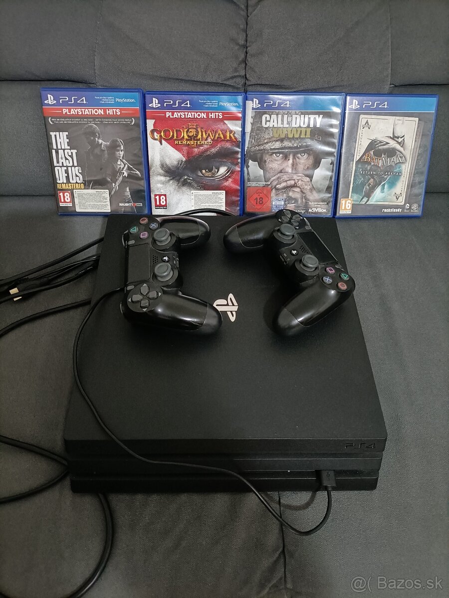 PS4 pro - 1 TB,2xOvladac, 4xhry (viac v popise)
