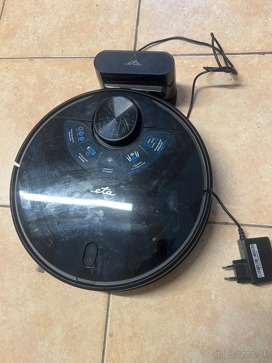 Roboticky vysavač ETA