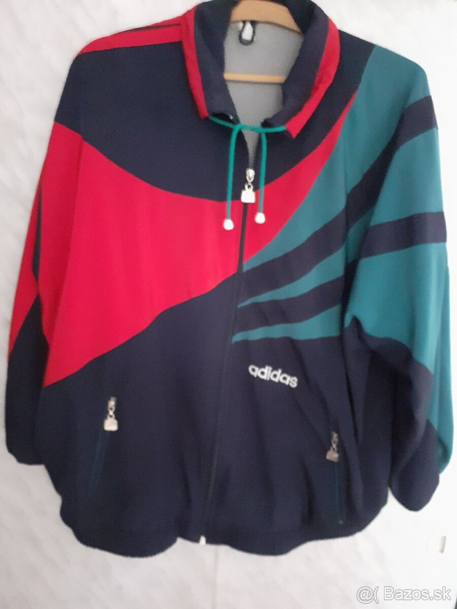 Športové oblečenie-súprava.