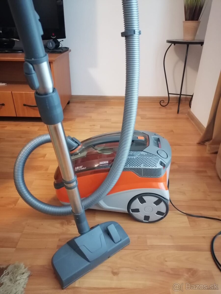 Viacúčelový vysávač Thomas