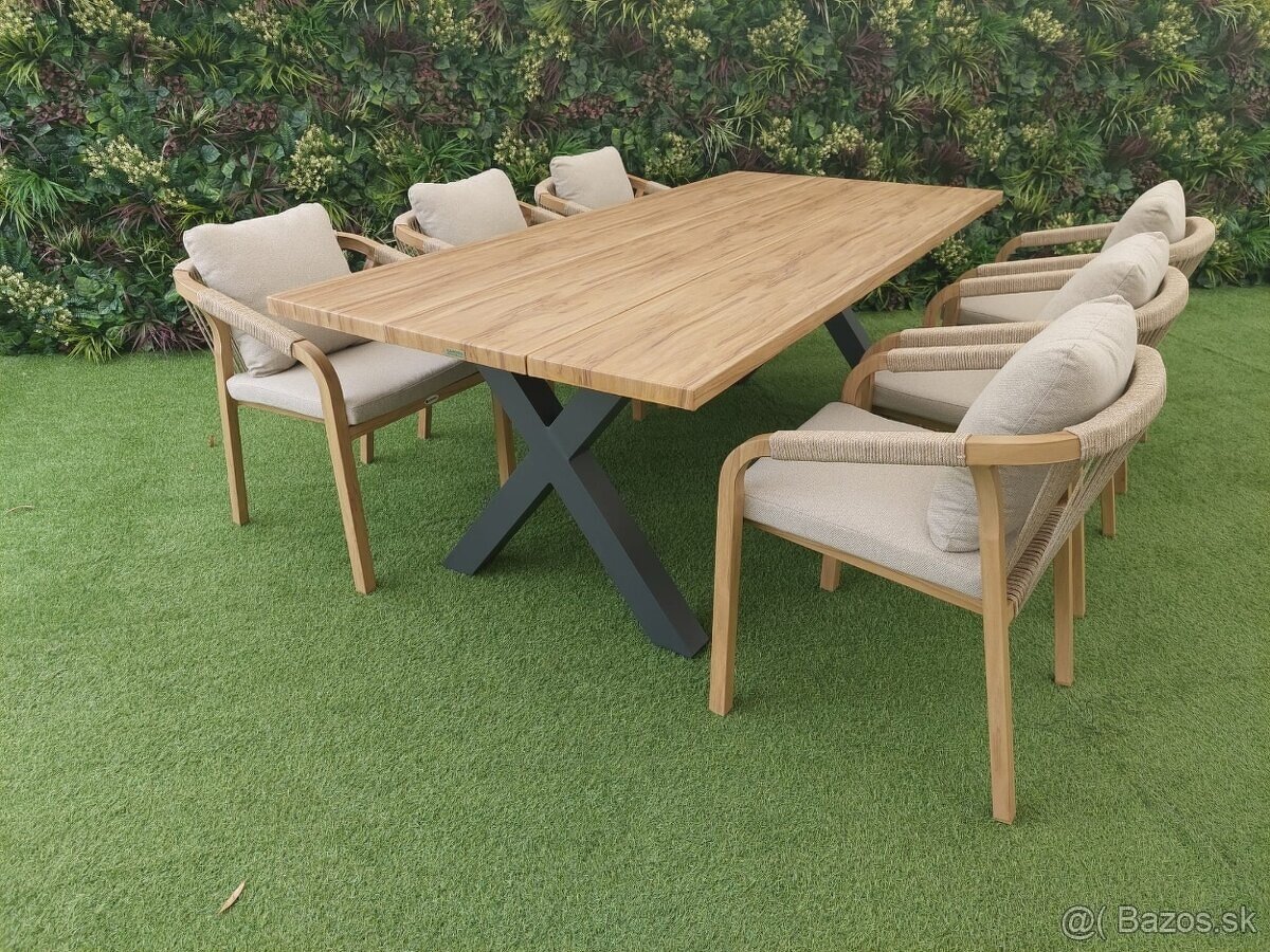 Hliníkový jedálenský nábytok so 6 stoličkami