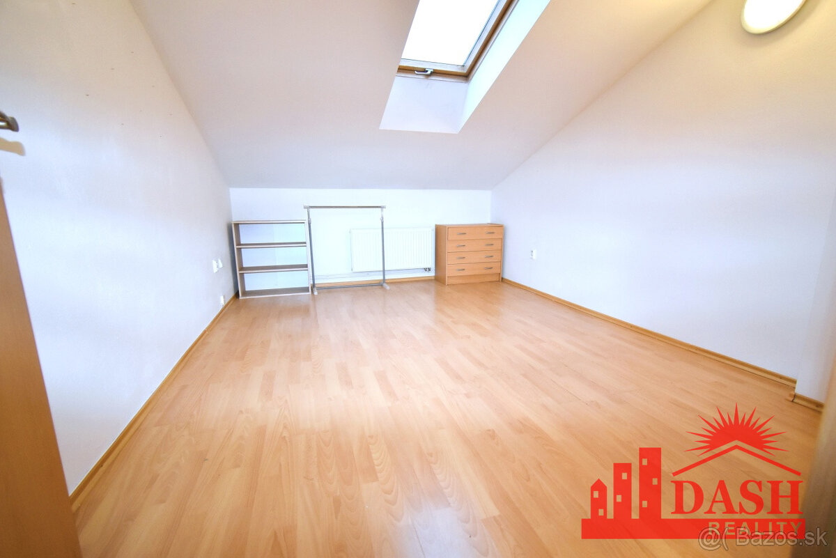 Na prenájom kancelársky priestor blízko centra mesta, 14 m2,