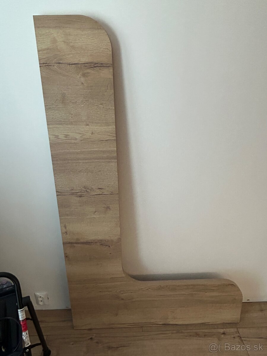 Rohový barový pult