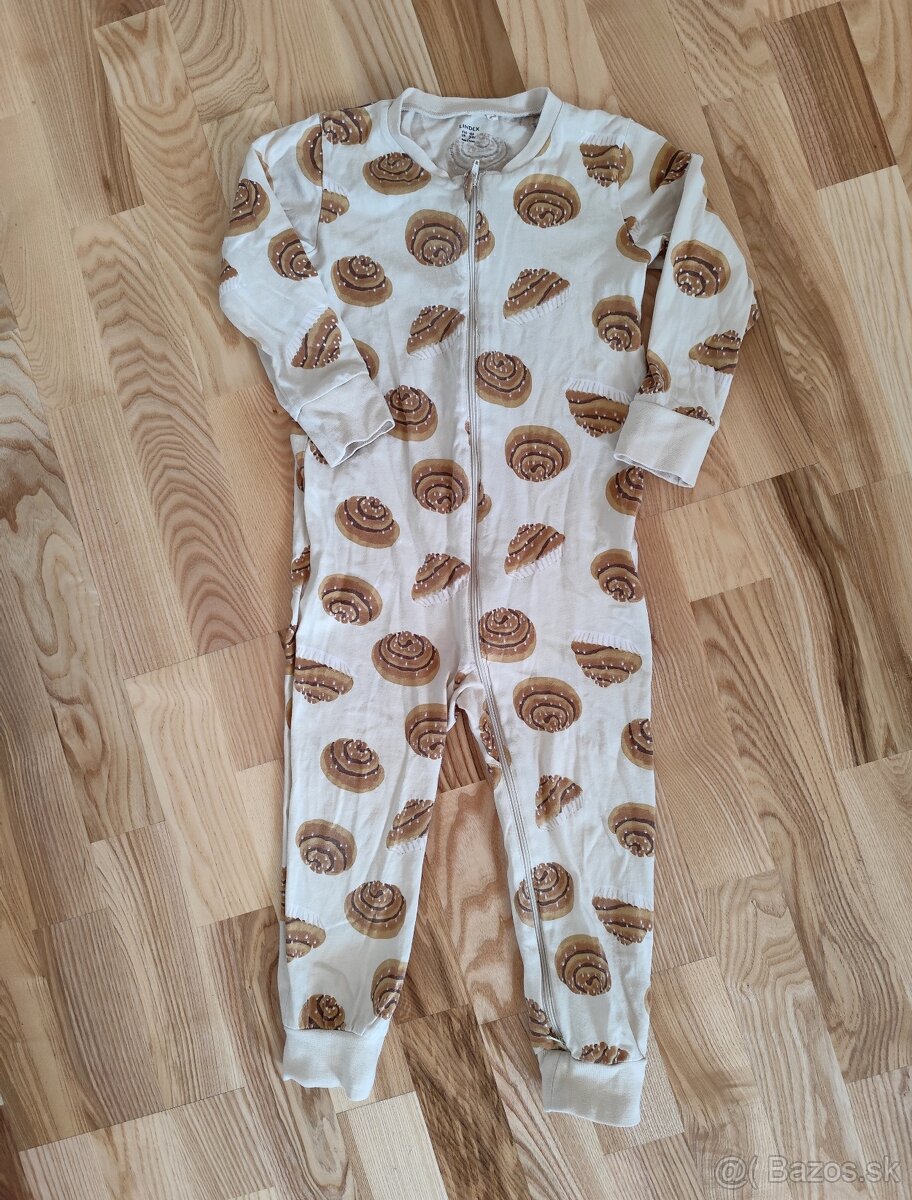 Lindex, Hm, a iné ---- pyžamá a mikiny