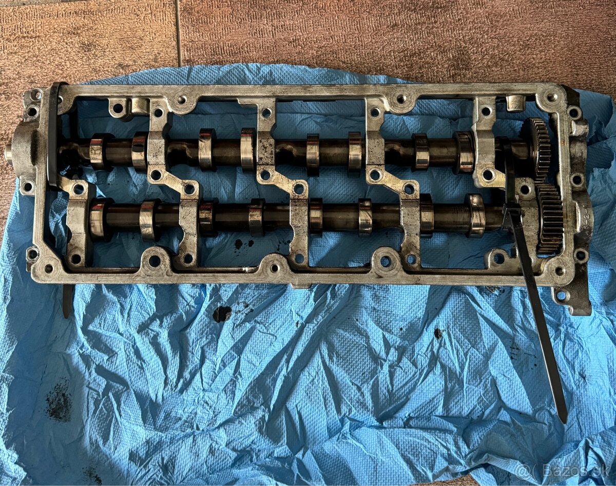 Vačkové hriadeľe 2.0 TDi 125kw a iné