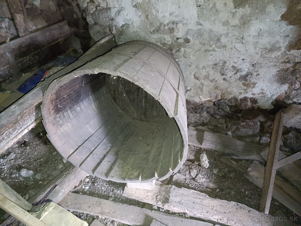 Predám drevený sud