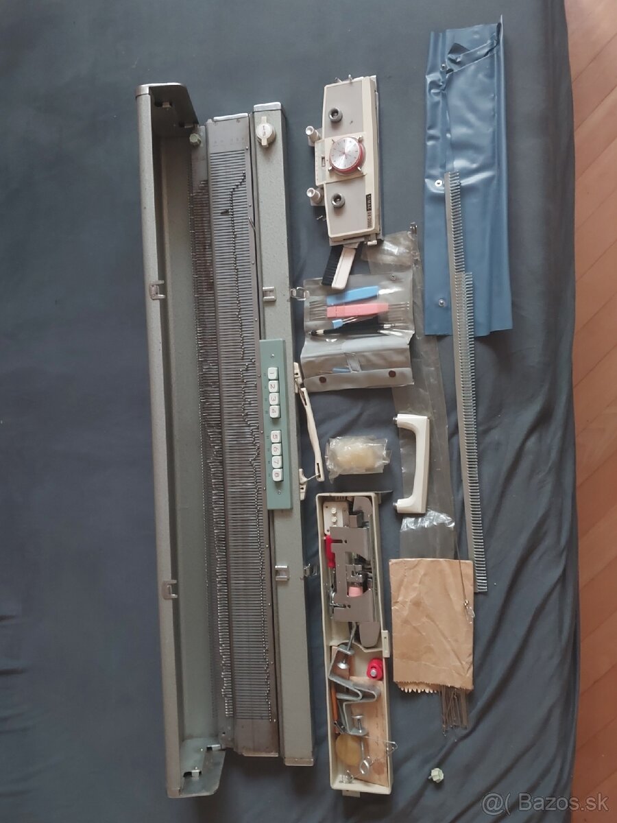 Ručný pletaci stroj Simax DX-2000