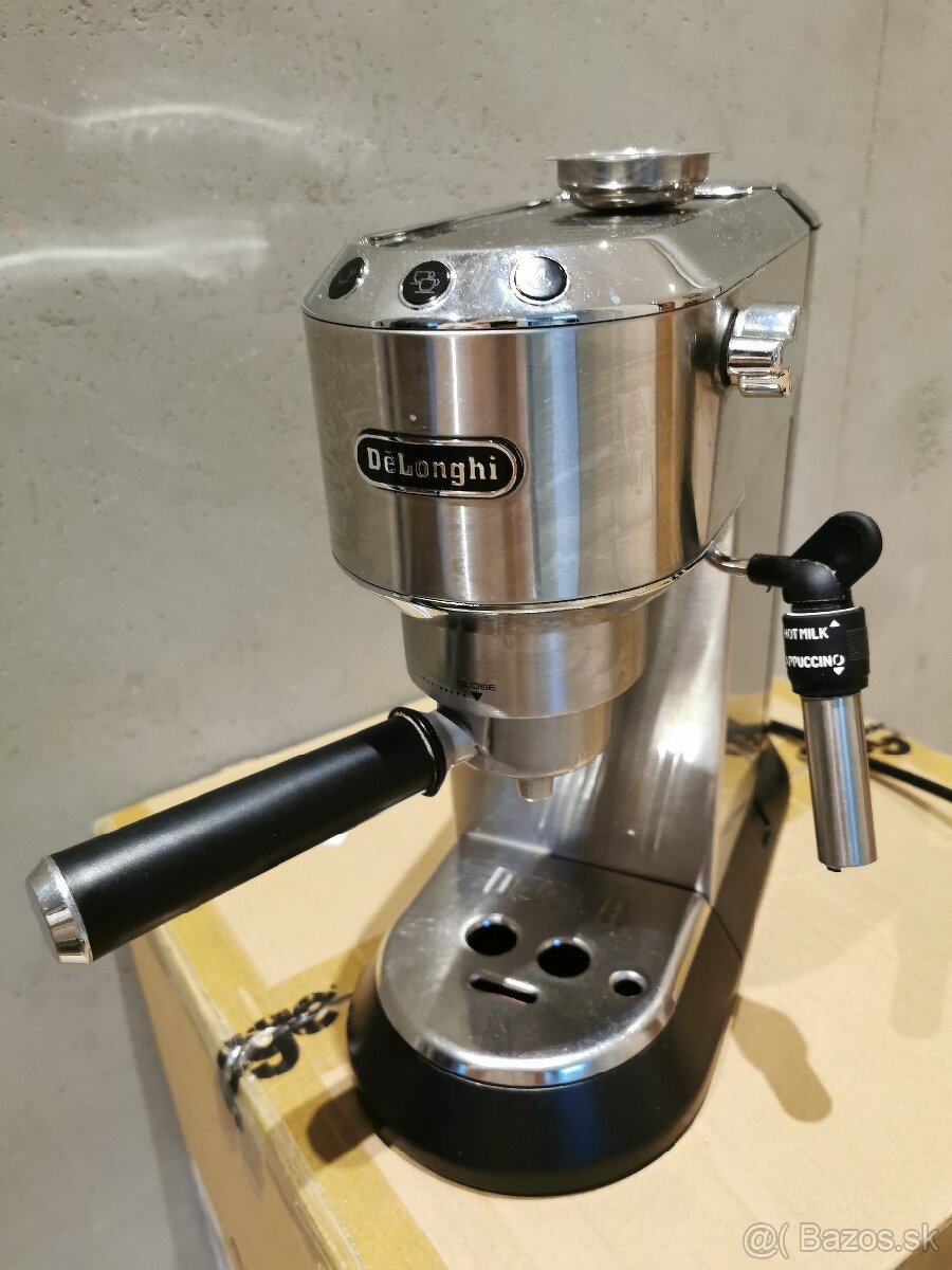 Predaný -Kávovar Delonghi