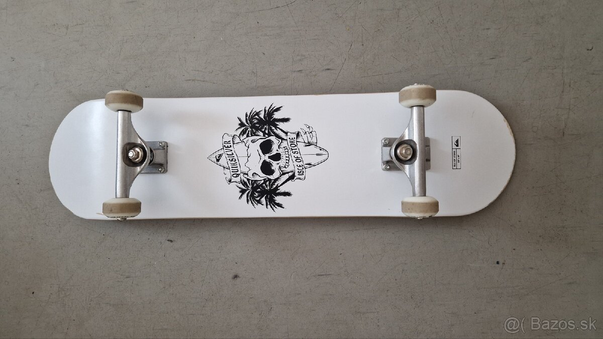 Skateboard