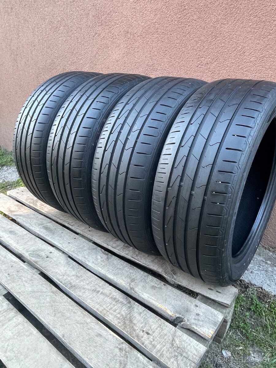 Hankook 205/50 R17 4x=100e