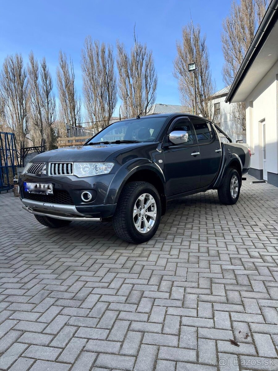Mitsubishi L200