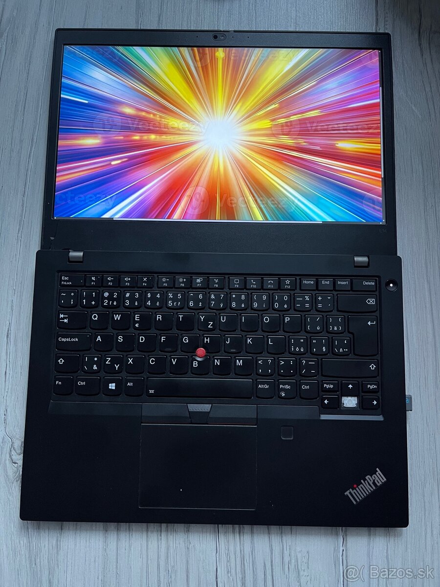 Lenovo ThinkPad L14 gen1 8core, 16threads, 32ram