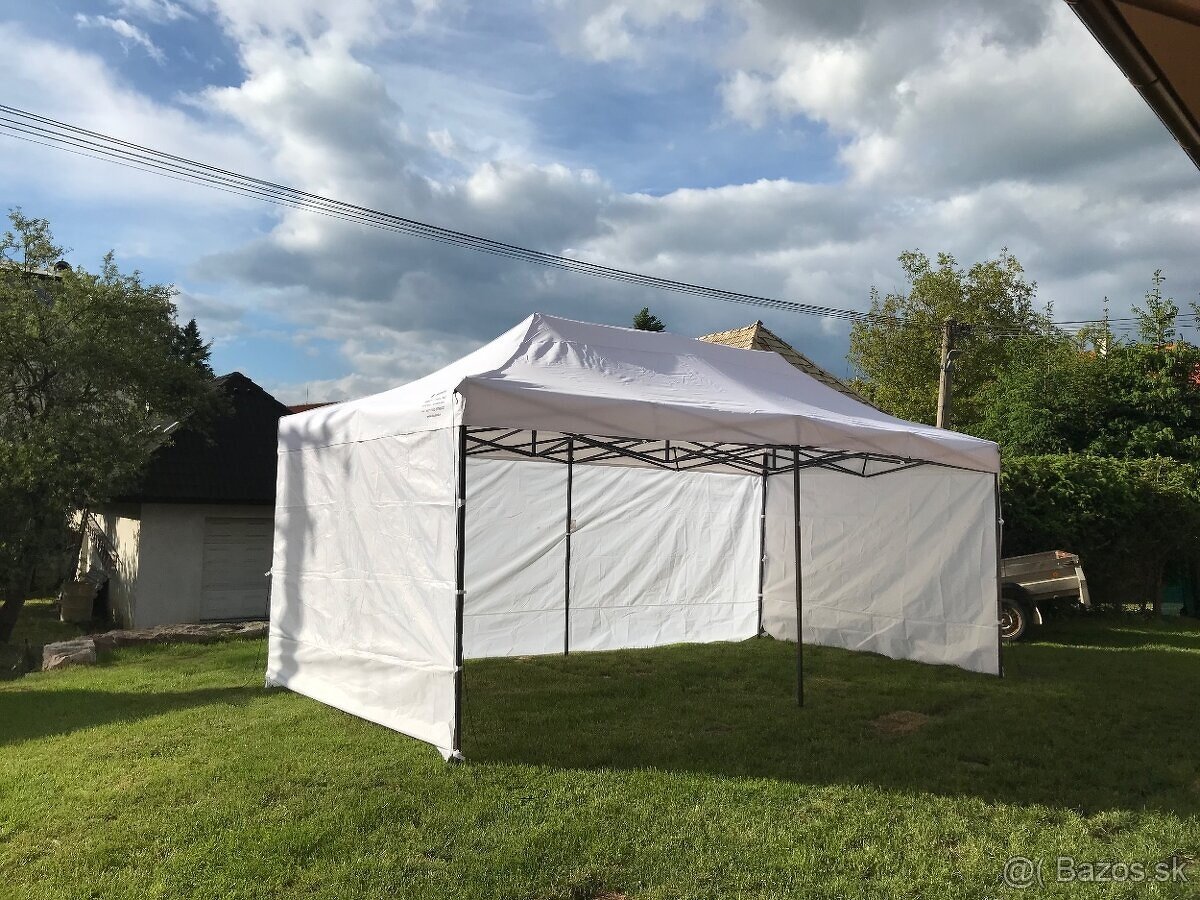 🎪 NA PRENÁJOM: Párty stan 3x6 m + 2 stoly a 4 lavice