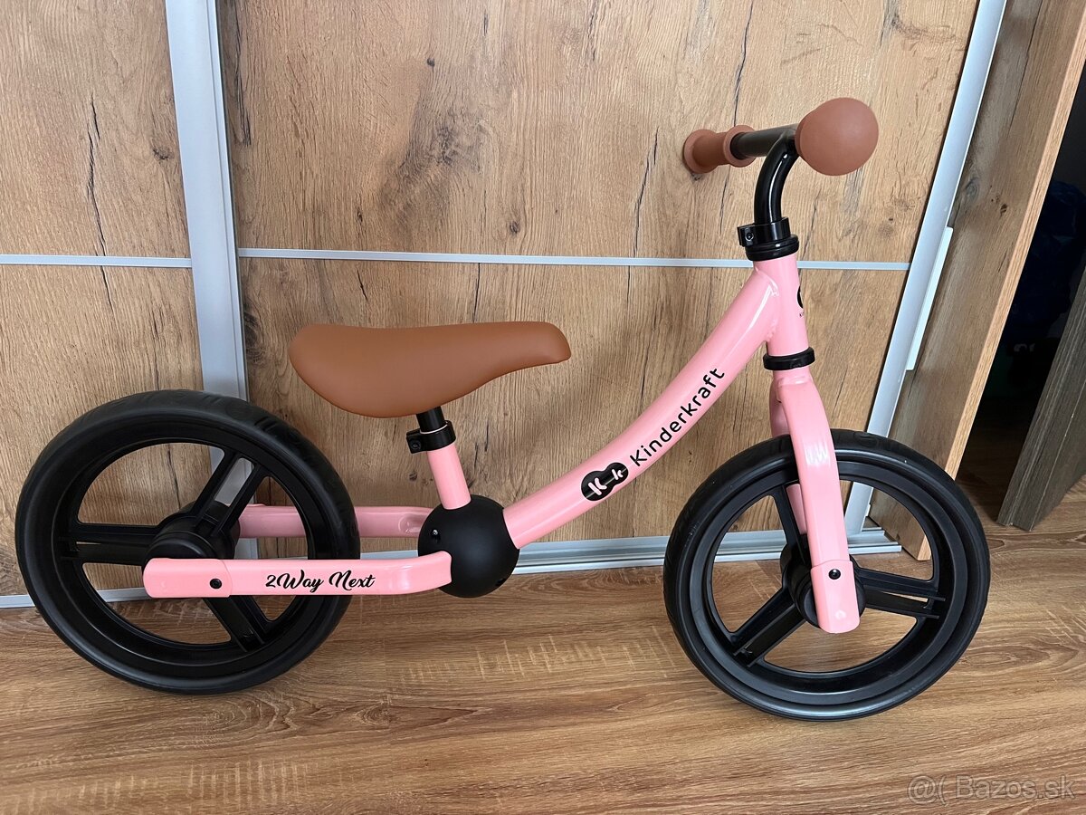 Kinderkraft odrazadlo cisto nove