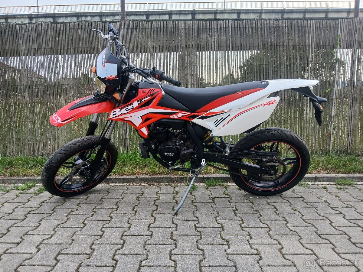 Beta RR 50