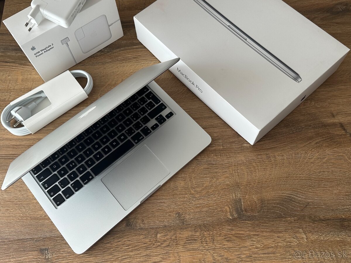 Apple MacBook Pro 13” Retina