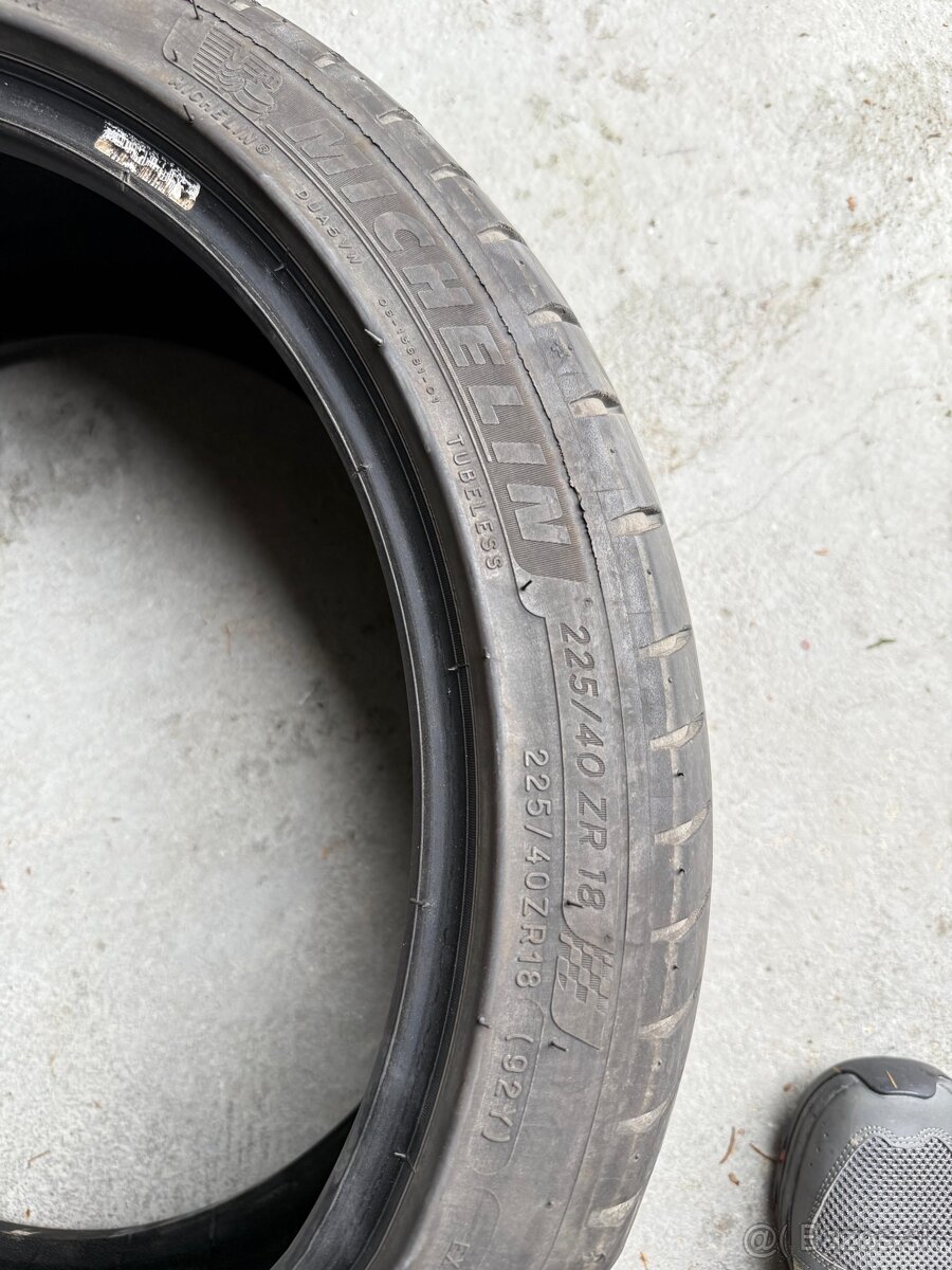 Pneu 225/40 R18 Michelin