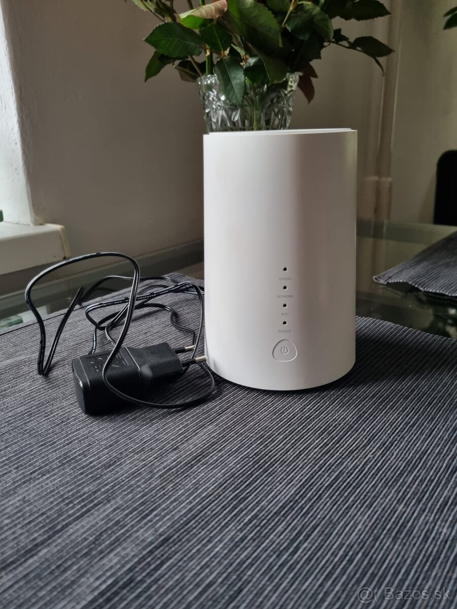 LTE router alcatel LINKHUB LTE cat7 Home Station