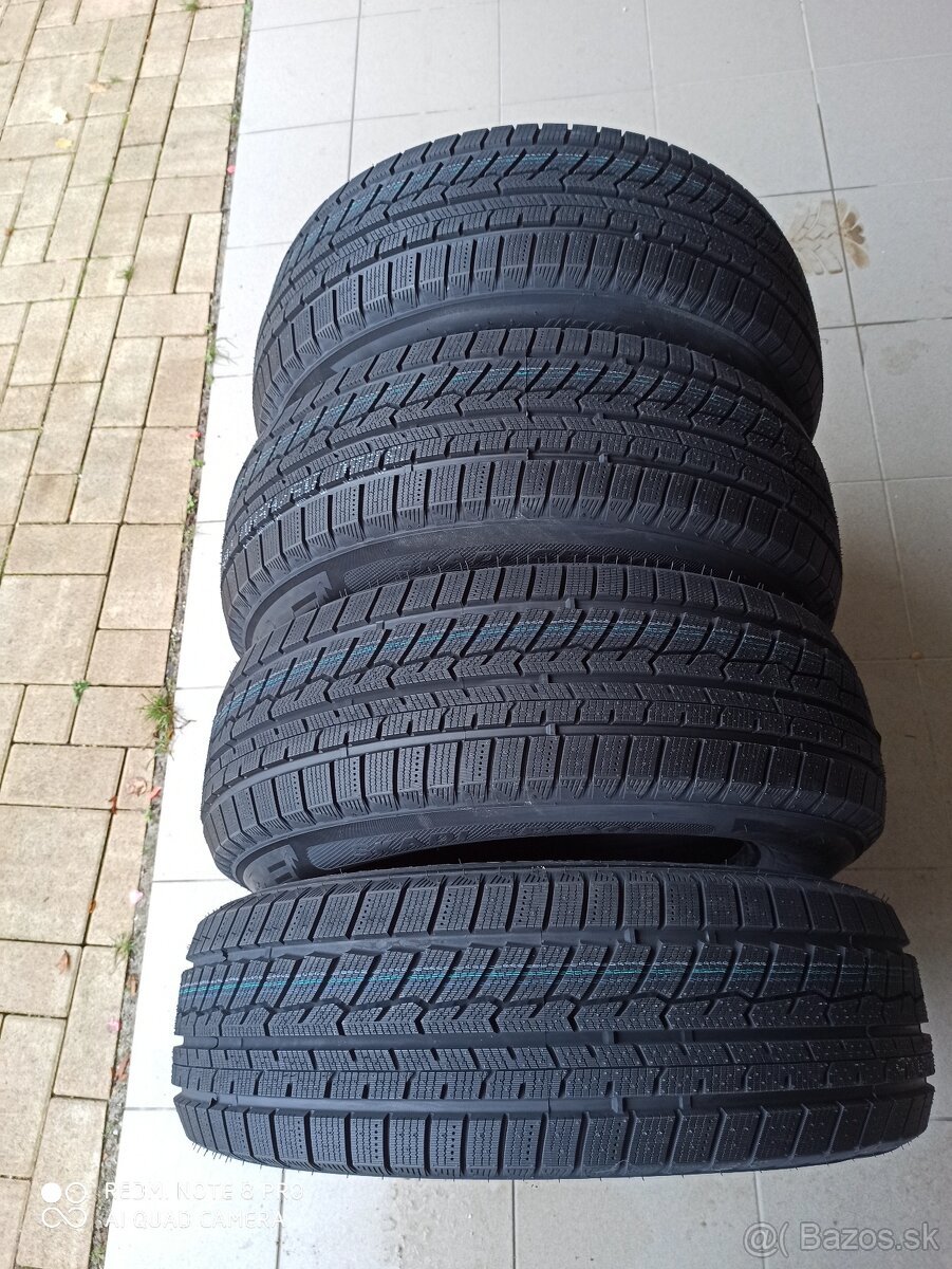 zimne pneu 215/65 R16