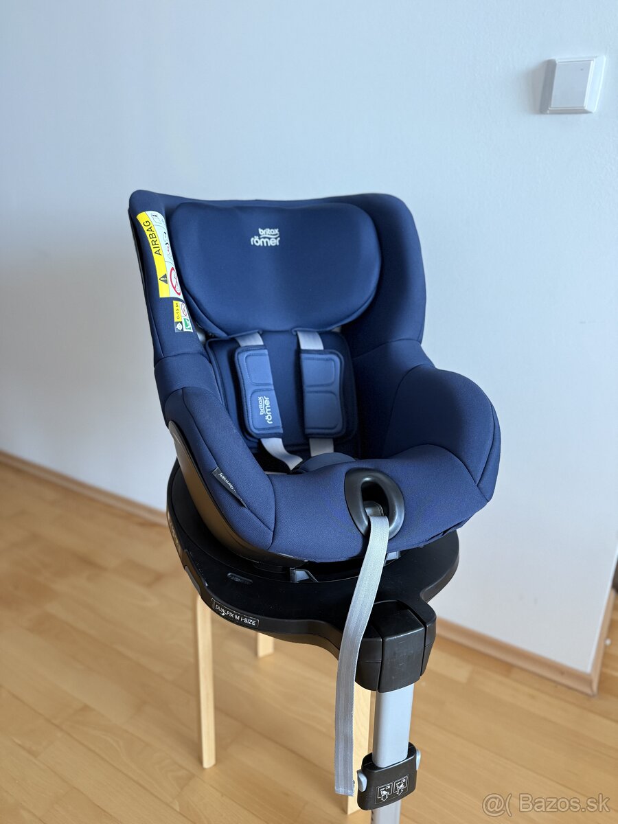 Britax Romer Dualfix M i-size + comfort cover