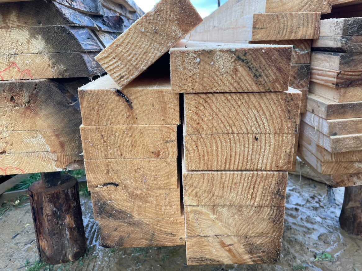 🪵💚 Stavebné rezivo rýchlo a lacno