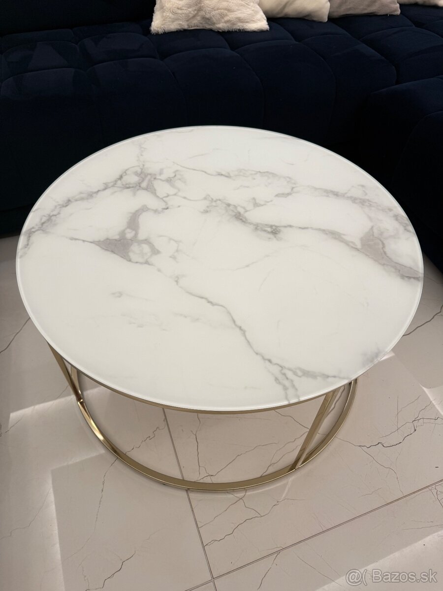 Stolík do obývačky Westwing