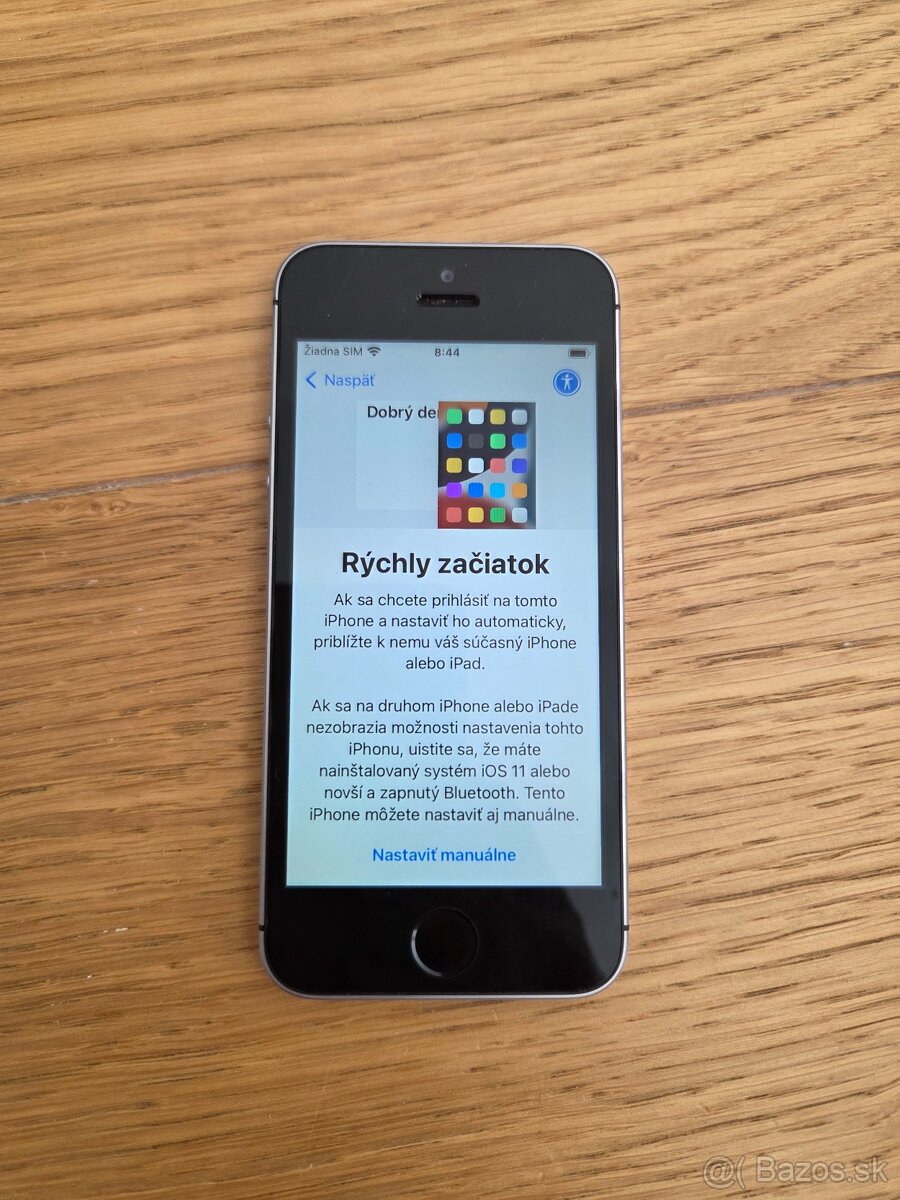 Apple iPhone SE. Blokovaný